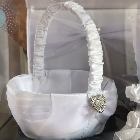 💎🎩5-pc Bridal Set🎩💎 - Picture 2 of 5